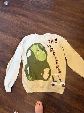 Golf Course Graphic Crewneck Sweatshirt - Beige my daughter made this.